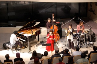 fukuyamaJazzing043.jpg