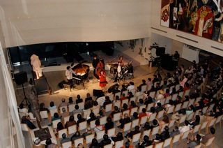 fukuyamaJazzing049.jpg