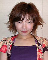 ���������q